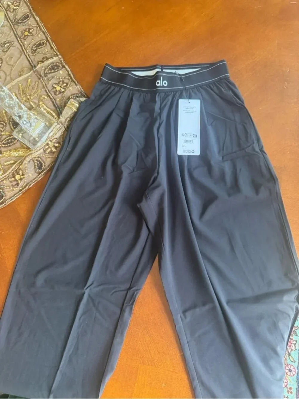 ALO Yoga Suit Up Trouser Black Wide-Leg Performance Pants